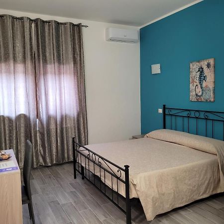 Rooms Da Pisicchio Fiumicino Eksteriør billede