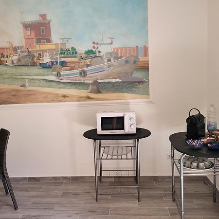 Rooms Da Pisicchio Fiumicino Eksteriør billede
