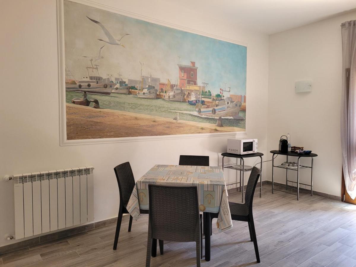 Rooms Da Pisicchio Fiumicino Eksteriør billede
